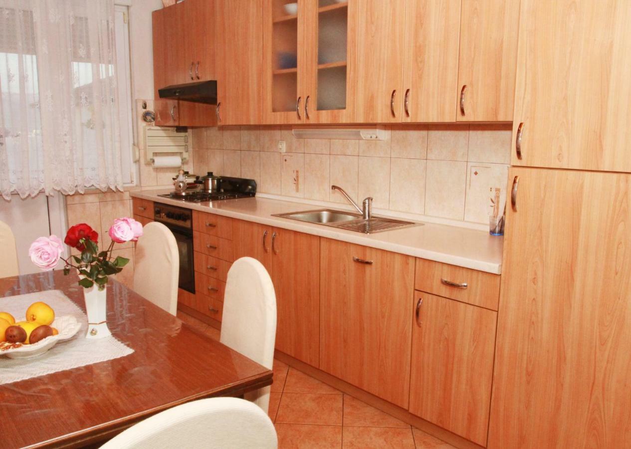 Raos Iva Apartman Trogir Kültér fotó