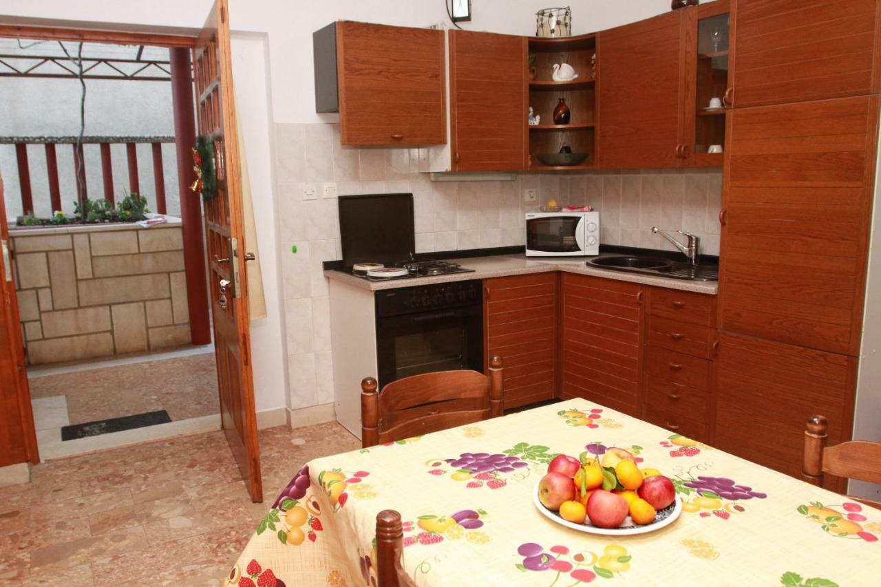 Raos Iva Apartman Trogir Kültér fotó